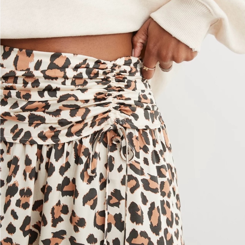 Aerie White Cream Skater Mini Skirt Pleated & Cropped Razorback ribbed tank set - Picture 4 of 10